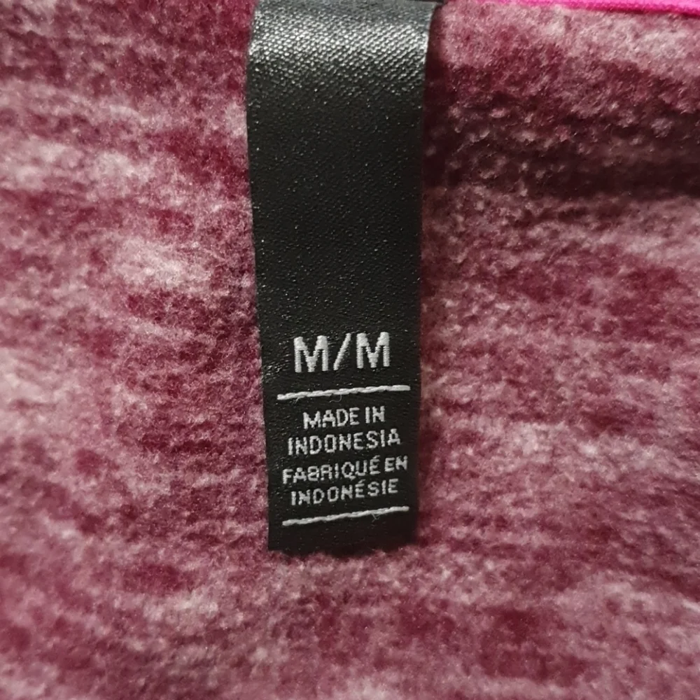 Mountain Hardware Snow Hooded Sweatshirt